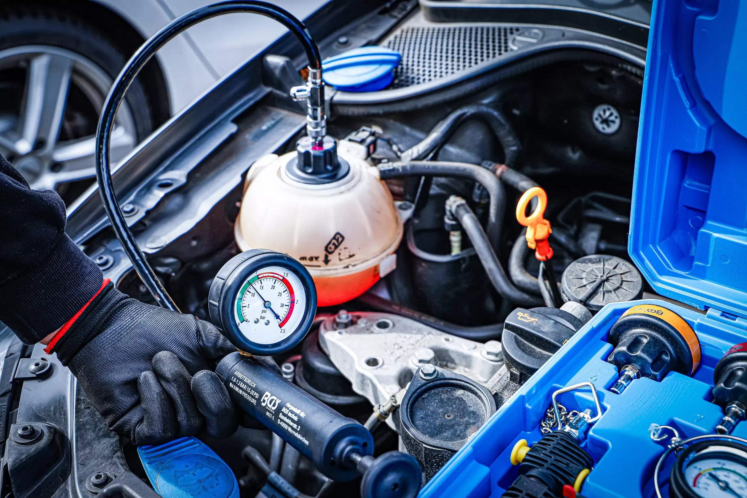 Testeur de circuit de refroidissement | avec système de remplissage | 28 pièces – Image 2