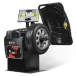 Équilibreuse de roues REDATS W-890